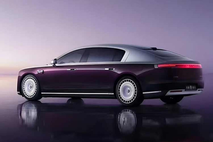 Dù còn khá xa lạ với nhiều thị trường quốc tế, mẫu xe sedan hạng sang Maextro S800 2026 này đang gây bất ngờ khi đạt doanh số vượt qua tổng lượng bán của nhiều mẫu sedan hạng sang nổi tiếng đến từ Đức đang có mặt ở Trung Quốc.