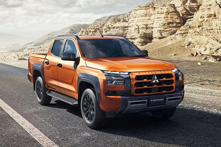 Điểm nhấn mang tính bước ngoặt trên Mitsubishi Triton 2026 phiên bản JDM (thị trường Nhật Bản) chính là hệ thống giảm chấn hiệu suất cao do Yamaha phát triển. Bộ phận này được lắp đặt tại khung gầm trước và sau, đóng vai trò triệt tiêu rung chấn thân xe cũng như những dao động phát sinh từ khối động cơ diesel.