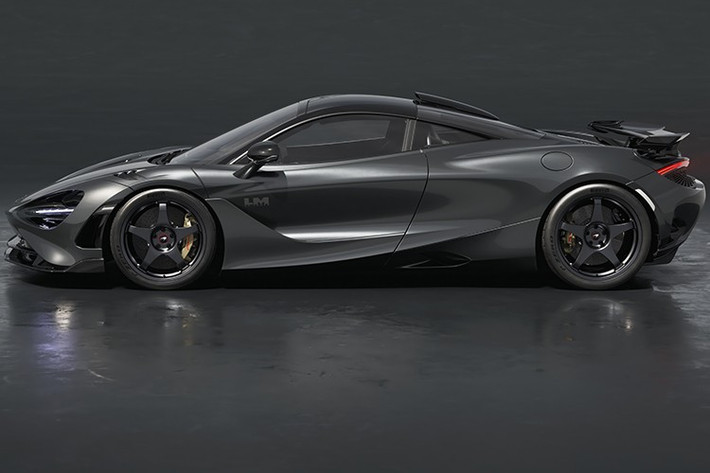 Với gói MSO mới - High Downforce Kit – chiếc xe tiếp tục ghi điểm với vẻ ngoài ấn tượng nhờ cánh gió sau chủ động bằng sợi carbon được nâng cao, tích hợp thêm các tấm ốp hai bên.