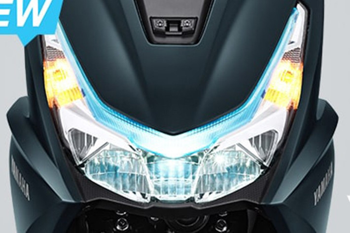 FreeGO 125 2025 vẫn trung thành với ngôn ngữ thiết kế đặc trưng của dòng xe tay ga đô thị – gọn gàng, thân thiện nhưng không kém phần năng động. Phiên bản tiêu chuẩn được làm mới với 4 lựa chọn màu sắc tươi sáng, kết hợp đồ họa trẻ trung.