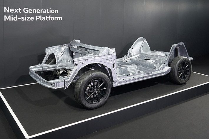 Đối với thị trường Bắc Mỹ, hãng xe Honda sẽ trình làng hệ động lực hybrid V6 hoàn toàn mới dành cho các mẫu sedan và SUV cỡ lớn của mình từ năm 2027.