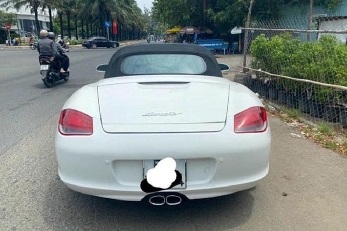 Nội công này giúp xe Porsche Boxster 987 từ năm 2005 đến 2007 chỉ mất thời gian tăng tốc từ vị trí xuất phát lên 100 km/h trong 6,2 giây trước khi đạt vận tốc tối đa 256 km/h, thông số này dành cho bản số sàn, còn nếu xe sử dụng số Tiptronic S, 2 thông số tương ứng là 7,1 giây và 250 km/h.