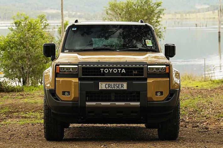 Dù giá bán có sự biến động, nhưng với việc bổ sung những tính năng thiết thực cho việc đi địa hình, Land Cruiser Prado Altitude vẫn được dự báo sẽ là cái tên gây sốt trong cộng đồng những người yêu thích xê dịch trong năm 2026.