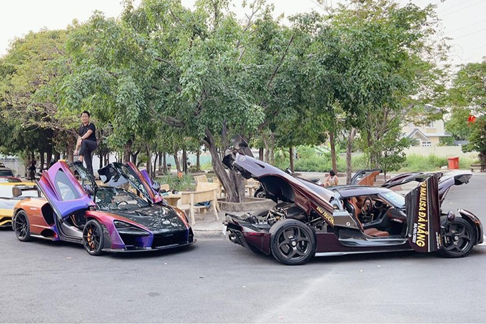 Ngoài ra, những chiếc xe như McLaren Senna và Koenigsegg Regera đều rất khó mua, và chỉ có thể giao dịch qua trung gian, 1 showroom hoặc xe đã qua sử dụng, mà luật Việt Nam không cho nhập xe cũ nên vì thế mới mang McLaren Senna và Koenigsegg Regera về Campuchia đăng ký biển số.