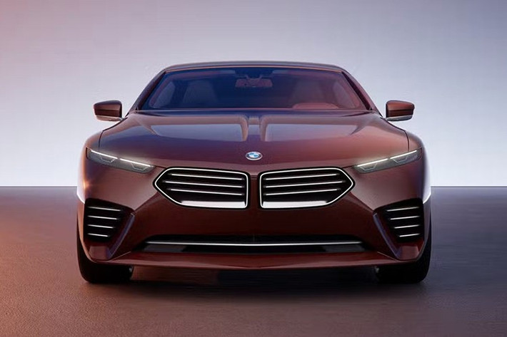 BMW Concept Speedtop ﻿Xuất hiện tại sự kiện Concorso d'Eleganza (5/2025), Speedtop là mẫu hatchback coupe mui dài mang phong cách cổ điển pha hiện đại. Xe sử dụng động cơ V8 tăng áp kép 4.0L với công suất 631 mã lực. BMW cho biết sẽ sản xuất giới hạn 70 chiếc.