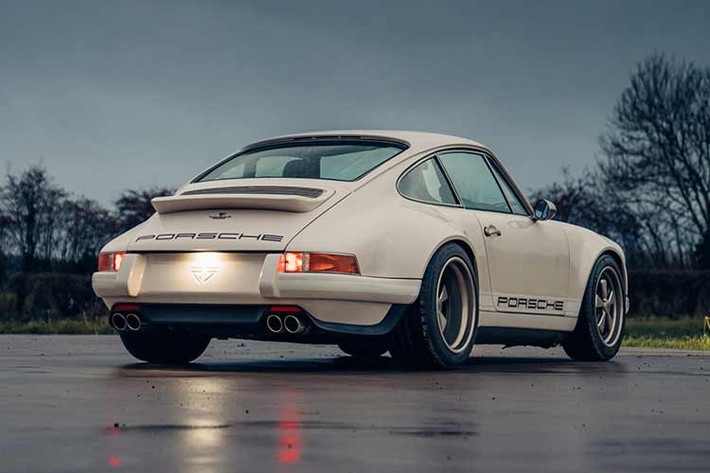 Kết quả của quá trình độ là chiếc Porsche 911 restomod mang tâm hồn cổ điển và sở hữu hiệu suất, công nghệ hiện đại đẹp, nhẹ, mạnh mẽ và đầy cảm xúc.
