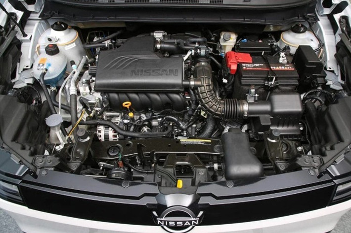 Điểm đáng chú ý là Nissan Kait 2026 tại thị trường Bắc Mỹ tiếp tục sử dụng nền tảng khung gầm V Platform, đã đồng hành cùng thương hiệu từ năm 2010 nhưng có thiết kế mới hoàn toàn.