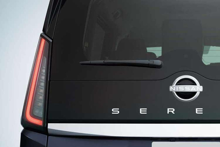 Một cải tiến đáng chú ý dựa trên phản hồi của khách hàng là tính năng ghi nhớ chế độ e-Pedal. Giờ đây, xe sẽ tự động lưu lại tùy chọn lái bằng một bàn đạp của người dùng cho những lần khởi động kế tiếp, thay vì phải thiết lập lại từ đầu.