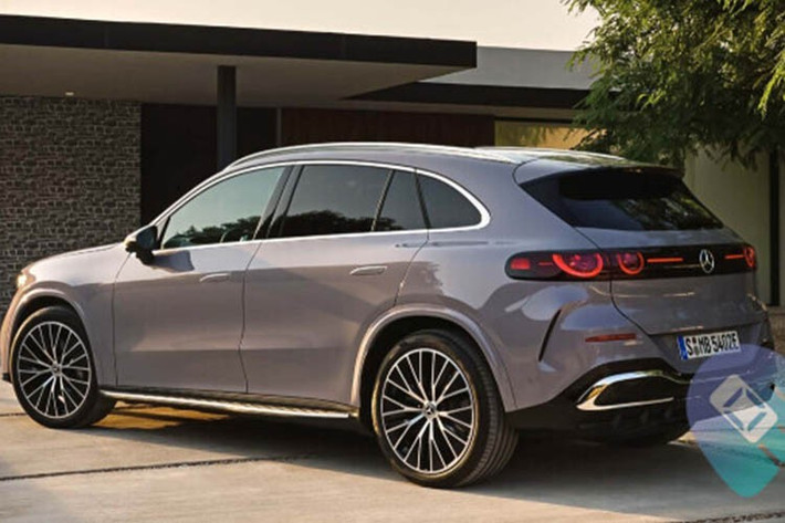 Khối pin 94 kWh giúp xe đạt tầm hoạt động tối đa 713 km/lần sạc, một trong những con số ấn tượng nhất phân khúc SUV điện hạng sang. Nhờ kiến trúc điện 800V, xe hỗ trợ sạc nhanh công suất 320-330 kW, cho phép nạp 10-80% pin chỉ trong 22 phút.