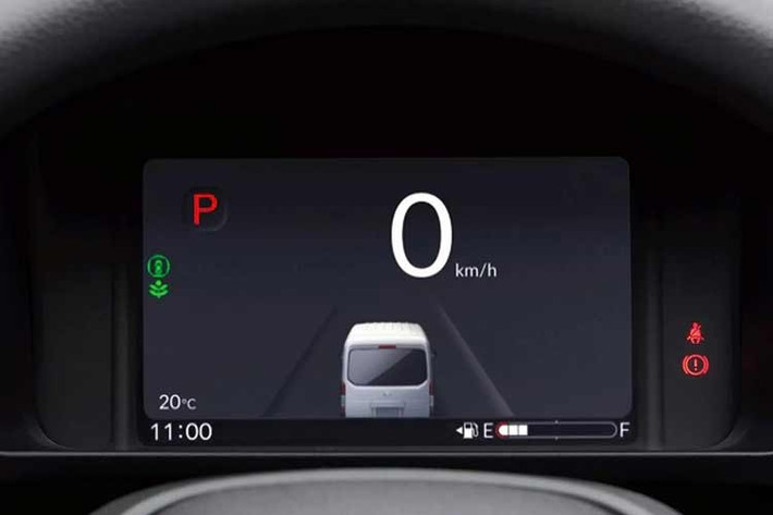 Các phiên bản tiêu chuẩn như G và L của N-Van 2026 cũng được bổ sung nút bấm khởi động và hệ thống kiểm soát chân ga nhằm hạn chế tình huống tăng tốc ngoài ý muốn.