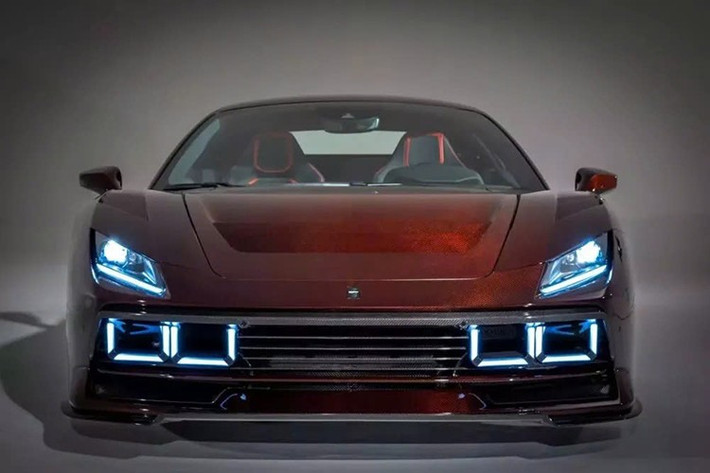 Nó hoàn toàn phù hợp với kiểu dáng ấn tượng của thiết kế, và mặc dù người ta có thể tự hỏi Ferrari sẽ xử lý một phiên bản chính thức của 288 GTO như thế nào, nhưng thật khó để tưởng tượng nó sẽ tốt hơn thế này.