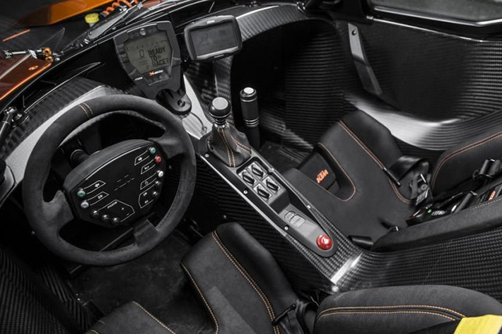 Song song với việc bán lại X-Bow, KTM cũng thông báo chấm dứt hợp tác phân phối với CFMoto đối tác Trung Quốc từng giúp hãng thâm nhập nhiều thị trường mới. “Chúng tôi cần tập trung vào thương hiệu cốt lõi của mình, và việc dừng hợp tác là quyết định chung giữa cả hai bên”, ông Neumeister cho biết thêm.