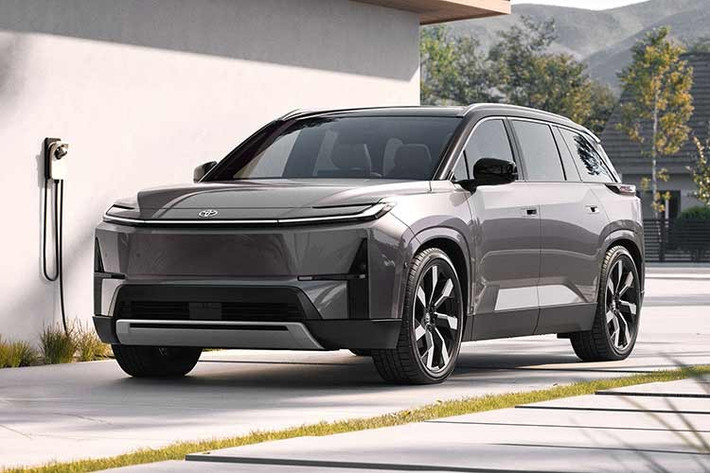 Toyota Highlander EV 2027 hoàn toàn mới được phát triển trên nền tảng TNGA-K (Toyota New Global Architecture) và sản xuất tại nhà máy Toyota Motor Manufacturing Kentucky (Mỹ). Pin xe được cung ứng từ nhà máy Toyota Battery Manufacturing North Carolina cùng các đối tác của Toyota tại Mỹ.