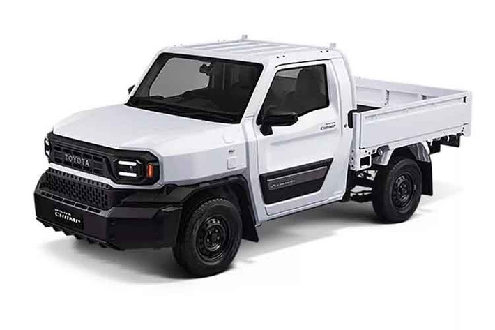 Sức mạnh được truyền đến bánh sau thông qua hộp số tự động 6 cấp. Chiếc bán tải này nằm trên khung gầm dạng thang với thân ở trên, được tinh chỉnh lại từ chiếc Hilux lớn hơn nhưng vẫn giữ được sự mạnh mẽ vốn có.