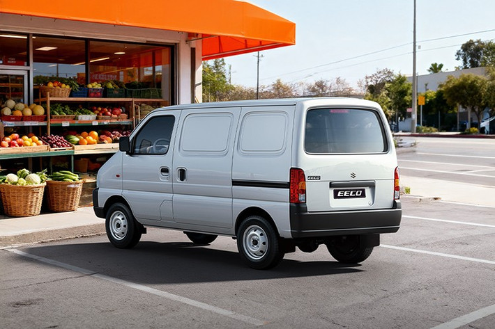 Suzuki trang bị cho Eeco khối động cơ xăng K12N dung tích 1.2L, sản sinh công suất tối đa 79,7 mã lực tại 6.000 vòng/phút và mô-men xoắn cực đại 104,4 Nm tại 3.000 vòng/phút. Xe sẽ chính thức được phân phối tại đại lý từ tháng 1/2026.