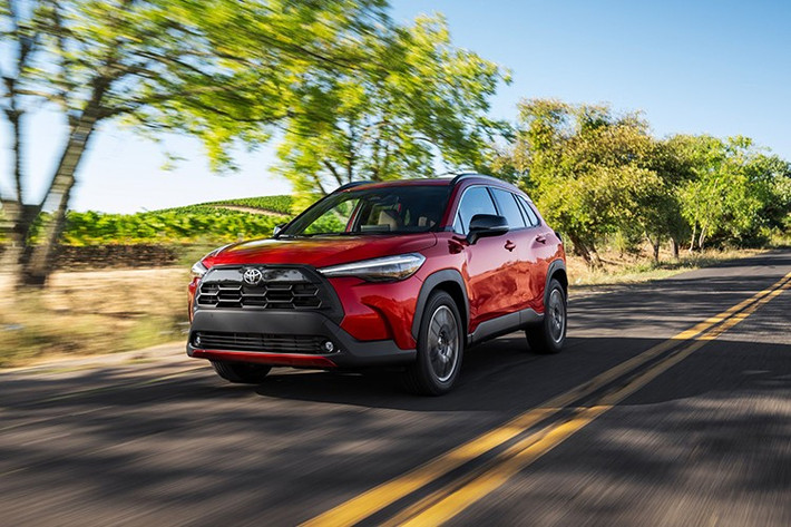 Với những thay đổi về thiết kế, bổ sung trang bị tiện ích cùng mức giá tăng vừa phải, Corolla Cross 2026 và Corolla Cross Hybrid hứa hẹn sẽ tiếp tục là những mẫu crossover cỡ nhỏ đáng cân nhắc trong phân khúc tại Mỹ.