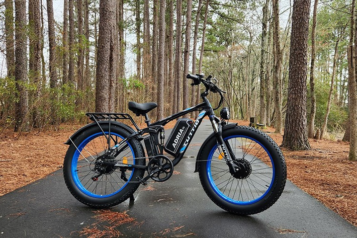 Một số thương hiệu không biết giới hạn sức mạnh của xe đạp điện, và Tuttio Sport là một trong số đó. Họ chính là người tạo ra chiếc xe đạp điện thú vị hôm nay mà chúng ta đang thấy, thành viên mới nhất trong dòng sản phẩm ngày càng mở rộng của họ, được gọi là Adria26.