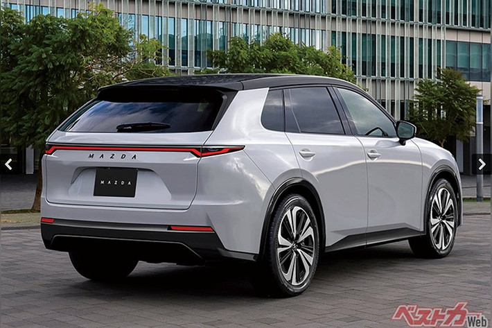 Hiện chưa có hình ảnh chụp nội thất của mẫu SUV cỡ C này. Tuy nhiên, xe nhiều khả năng sẽ được nâng cấp nội thất với chất liệu và công nghệ mượn từ các mẫu xe cao cấp hơn của Mazda. Người dùng có thể kỳ vọng vào chất lượng tốt hơn, màn hình thông tin giải trí lớn hơn và một vài chi tiết thiết kế gợi nhớ đến Mazda CX-90 bên trong mẫu xe này.