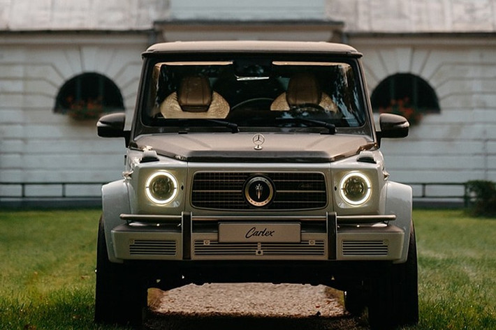 Với nền tảng kỹ thuật của AMG và lớp vỏ nghệ thuật của Carlex, đây là một trong những chiếc G-Class độc nhất hành tinh, đây không chỉ là phương tiện di chuyển, mà còn là tác phẩm nghệ thuật di động.