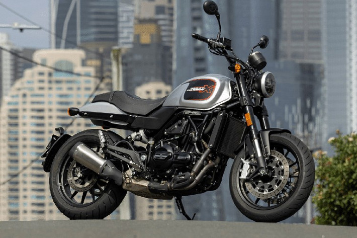 Dù không sử dụng động cơ V-Twin đặc trưng và được sản xuất ngoài nước Mỹ, nhưng với mức giá hợp lý, trọng lượng nhẹ và hình ảnh thể thao, X350 và X500 đang dần trở thành lựa chọn phổ biến – đặc biệt với người mới chơi xe hoặc đang chuyển từ xe tay ga sang môtô phân khối lớn.