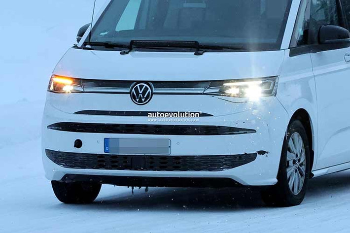 Mặt khác, quản lý nhiệt là điều bắt buộc đối với bất kỳ nhà sản xuất nào đang thiết kế lại các động cơ Euro 6 để tuân thủ các quy định Euro 7. Có hiệu lực đối với tất cả các phê duyệt kiểu loại mới vào ngày 29/11/2026, tiêu chuẩn mới nhất bao gồm các quãng đường vận hành rất ngắn và nhiệt độ cực thấp.