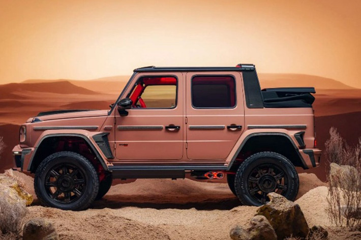 Brabus cho biết mỗi, phiên bản sẽ chỉ được sản xuất giới hạn đúng 50 chiếc. Mẫu 800 Cabrio có giá khởi điểm từ 877.350 USD (khoảng 23,14 tỷ đồng), trong khi 800 XL Cabrio có giá khoảng 1 triệu USD (26,37 tỷ đồng), con số có thể thay đổi tùy theo tùy chọn của khách hàng.