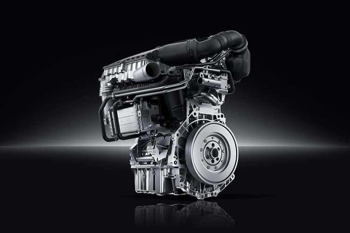 Đối với những khách hàng tìm kiếm sức mạnh vận hành mạnh mẽ hơn, phiên bản dẫn động bốn bánh (AWD) cao cấp nhất sẽ là lựa chọn không thể bỏ qua. Biến thể này được bổ sung thêm một mô-tơ điện 215 mã lực ở trục trước, nâng tổng công suất kết hợp của toàn hệ thống lên mức ấn tượng 510 mã lực.