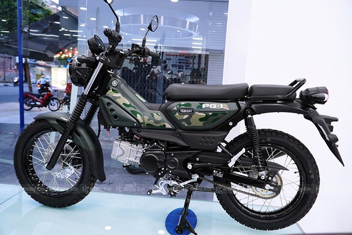 Tuy nhiên, theo ghi nhận, tại một số tỉnh miền Trung, giá xe Yamaha PG-1 2025 đang bị đẩy lên 37-38 triệu đồng đối với bản Cao cấp. Cá biệt, có nơi báo giá tới 38,5 triệu đồng cho những suất giao sớm, tức cao hơn niêm yết khoảng 4 triệu đồng.