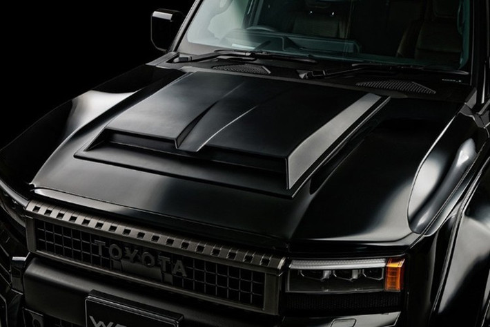 Chiếc Land Cruiser thế hệ mới của Toyota đã chứng minh được sức mạnh của mình trong mọi tình huống, cho thấy nó xứng đáng mang cùng biệt danh với những người tiền nhiệm mang tính biểu tượng.