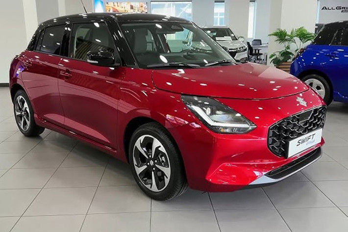 Suzuki Swift: 39 xe ﻿Mẫu xe còn lại trong top ôtô bán kém nhất thị trường Việt Nam trong tháng 11/2025 là Suzuki Swift. Mẫu xe này sở hữu doanh số 39 chiếc, giảm 31,5%. Đây là lần đầu tiên Swift bị nêu tên trong top này sau khi quay trở lại thị trường Việt Nam vào hồi tháng 6/2025. Suzuki Swift nằm trong phân khúc xe hatchback hạng B vốn có tập khách hàng nhỏ ở thị trường Việt Nam.
