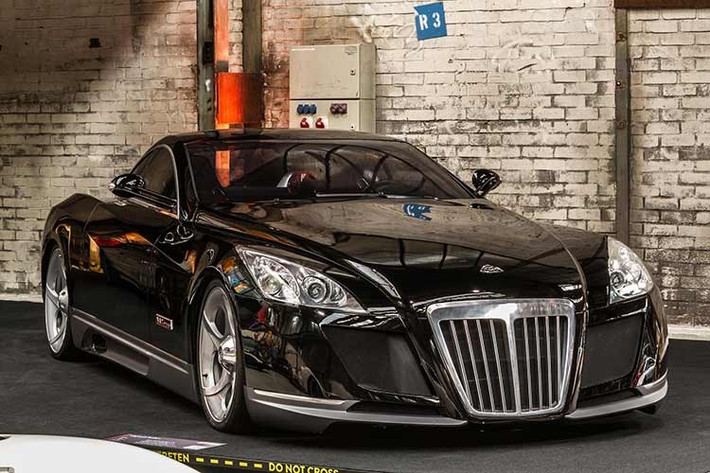 Mercedes-Maybach Exelero – 8 triệu USD ﻿Ra đời năm 2004 theo đơn đặt hàng của hãng lốp Fulda, Exelero là mẫu xe độc bản phục vụ thử nghiệm lốp tốc độ cao. Sau đó, Exelero từng xuất hiện trong nhiều chương trình truyền hình và video ca nhạc, trước khi trở thành hiện vật trưng bày trong bảo tàng. Exelero được phát triển dựa trên một chiếc Maybach SW 38, sử dụng động cơ V12 tăng áp kép, cho công suất 690 mã lực và mô-men xoắn 1.020Nm.