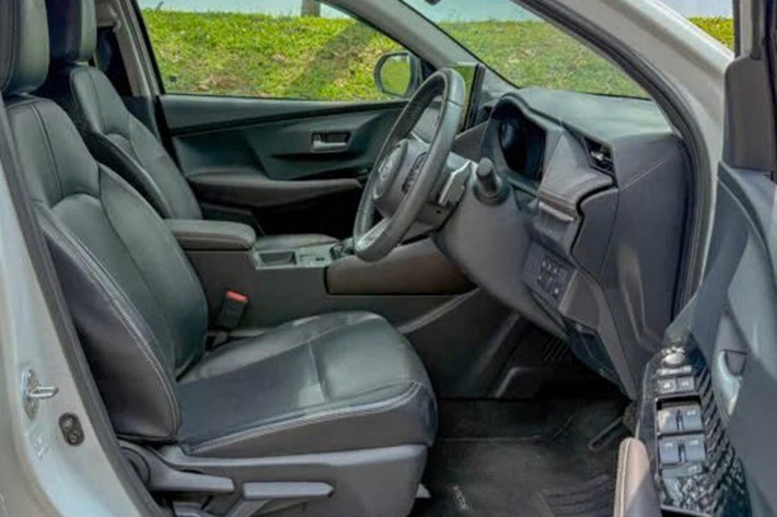 Tùy từng thị trường, Vios thế hệ mới sẽ có các tùy chọn động cơ gồm 1.2L, 1.3L và 1.5L. Đáng chú ý, tại Thái Lan và Malaysia, Toyota còn cung cấp thêm phiên bản Gazoo Racing (GR) thể thao, phục vụ cả mục đích thương mại lẫn thi đấu trong các giải đua địa phương. Tại Philippines, báo chí địa phương nhận định chắc chắn Vios 3035 sẽ được ra mắt trong năm nay.