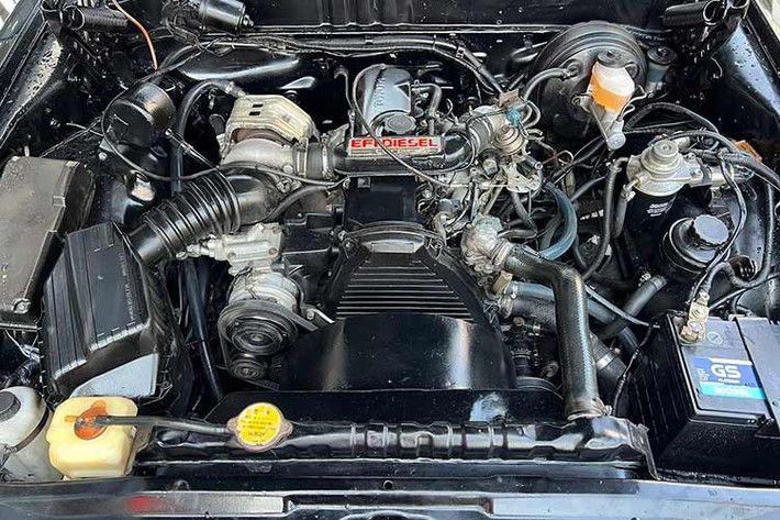 Thế hệ này là thế hệ cuối cùng sử dụng kiểu dáng coupe mui cứng hai cửa, sau đó được thay thế bởi Soarer. Phản ánh kiểu dáng phổ biến trong những năm 1970, chiếc coupe được trang bị mui xe bọc vinyl và cửa sổ kiểu "opera " tạo vẻ ngoài sang trọng.