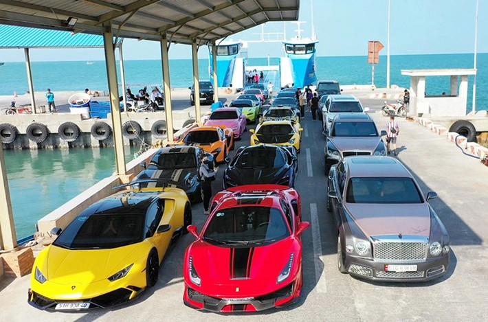 Trước đây, sống tại quê nhà Hà Tĩnh, mỗi khi trời mưa, bà Mailisa cùng anh trai và mẹ phải dùng xô, chậu, bát để hứng nước mưa vì nhà dột. "Mẹ tôi có nói 1 câu, ước gì Mai học giỏi, sau này thành công rồi xây cho mẹ một cái nhà thật to. Và cuối cùng, ước mơ của mẹ tôi đã thành sự thật, bà Mailisa nói.