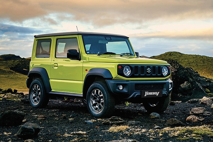 Suzuki chính thức đưa Jimny 3 cửa trở lại thị trường Úc với phiên bản 2026. Mẫu SUV địa hình cỡ nhỏ được yêu thích tại xứ sở chuột túi lần này đi kèm một số nâng cấp nhẹ về công nghệ và an toàn, cùng mức giá cao hơn trước.