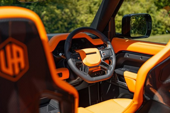 Sự hợp tác với Heritage Customs thành công đến mức Urban đã mua lại công ty này, đưa ra dòng sản phẩm Heritage với các phụ kiện, bộ phận và tùy chỉnh nội thất cho bộ phận Bespoke. Cả Urban và Heritage Customs đều được thành lập bởi những người đam mê tùy chỉnh xe cao cấp, với Land Rover Defender là trọng tâm.