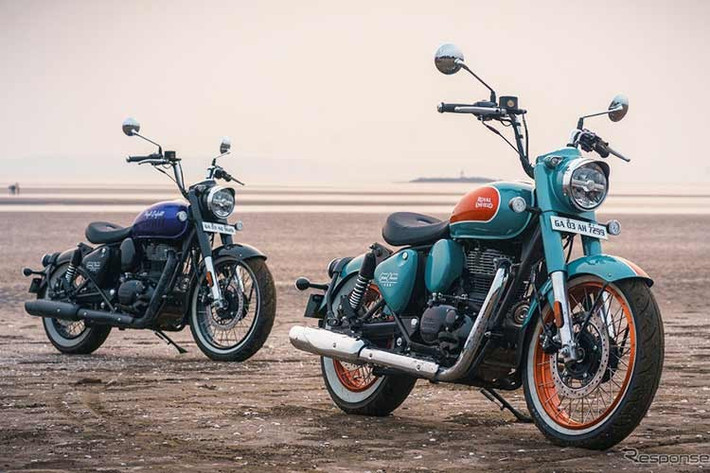 Với những cải tiến nhỏ về tính năng, Royal Enfield Goan Classic 350 vẫn giữ nguyên giá. Mẫu xe máy này có giá 220.000 Rupee tại thị trường Ấn Độ cho phiên bản sơn một màu và 222.000 Rupee cho phiên bản sơn hai màu (tương đương 64,13 và 64,71 triệu đồng).