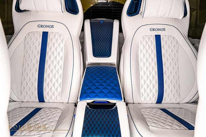 Chiếc xe Mansory Gronos P850 đặc biệt này cũng có chỗ ngồi cho bốn người trên các ghế riêng biệt, trần xe được trang trí họa tiết bầu trời sao, hệ thống đèn chiếu sáng nội thất được nâng cấp.
