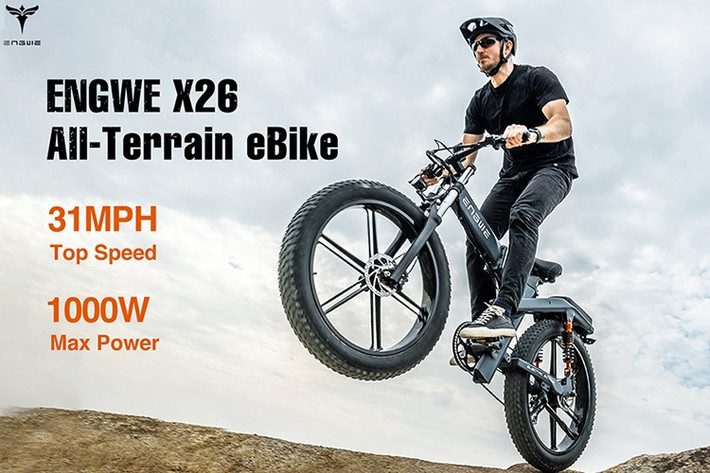 Dù nặng tới 52,5 kg, khung gấp giúp việc cất giữ dễ dàng hơn, và pin kép cho phạm vi hoạt động lên đến 150 km. Với tốc độ tối đa 50 km/h, nó lý tưởng để chất lên xe bán tải và mang đi chinh phục mọi cung đường.