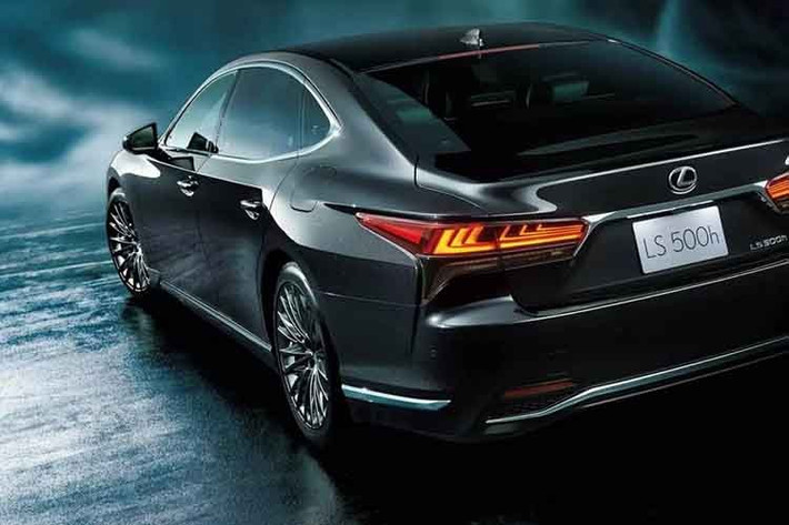 Thành công ban đầu của dòng sedan hạng sang Lexus LS được xem là một phần quan trọng lý do tại sao tương lai của thương hiệu vẫn tươi sáng cho đến ngày nay, bất chấp việc nó đã bị ngừng bán tại thị trường Mỹ.