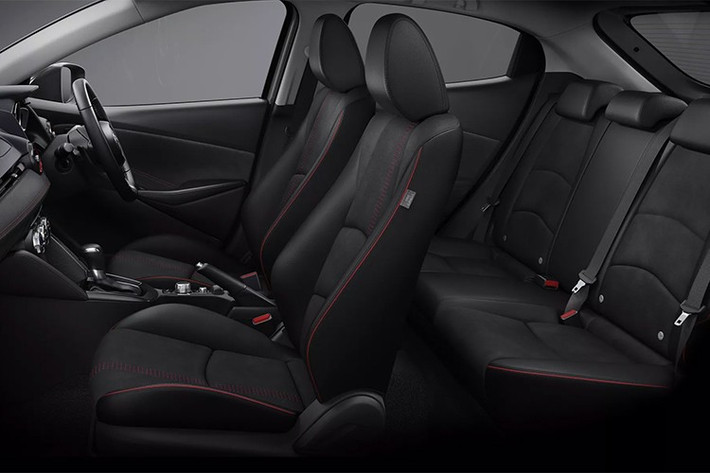 Gói phụ kiện giúp tăng khả năng cá nhân hóa cho mẫu xe nhỏ này. Với khách hàng yêu thích phong cách thể thao, bộ bodykit AutoExe bao gồm líp trước, cánh gió sau, bộ khuếch tán gió, hốc gió, lò xo hạ gầm và chụp pô mạ chrome là lựa chọn đáng cân nhắc.