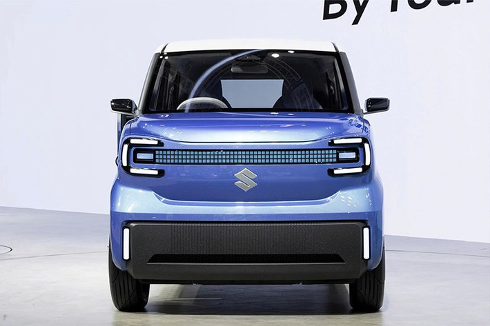 Hiện chưa rõ ngoài Nhật Bản, phiên bản thương mại của Suzuki Vision e-Sky có được bán ở những thị trường khác như Đông Nam Á, hoặc Việt Nam hay không.