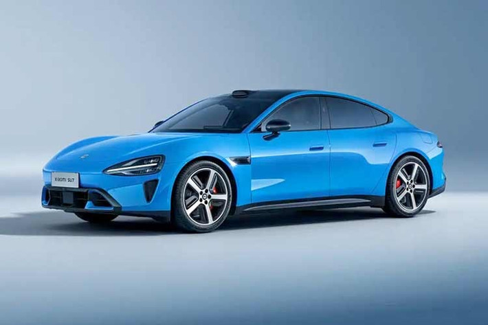 Đáng chú ý, cảm biến LiDAR sẽ là trang bị tiêu chuẩn trên toàn bộ dải sản phẩm, đi kèm máy tính của hệ thống ADAS mạnh hơn với năng lực xử lý 700 TOPS và bộ tính năng hỗ trợ lái tự động Hyper Autonomous Driving của Xiaomi.