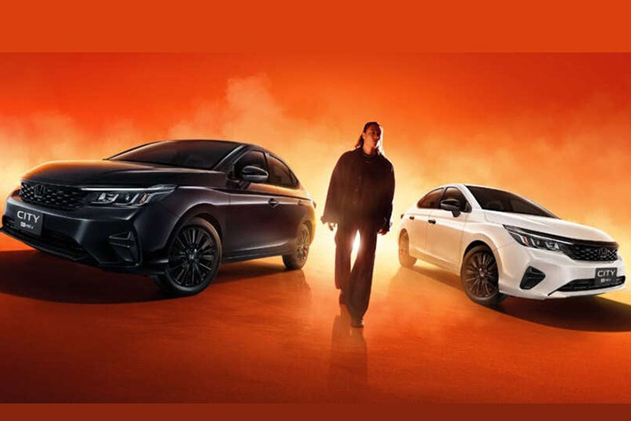 Mẫu xe sedan hạng B - Honda City e:HEV The Black Outshine 2026 này được phát triển trên nền tảng phiên bản e:HEV SV, đồng thời mang nhiều thay đổi về thiết kế nhằm nhấn mạnh phong cách thể thao với tông màu đen chủ đạo.