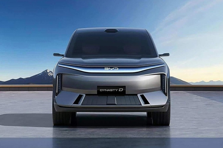 BYD Dynasty-D 2026 là mẫu xe lớn nhất trong dòng Dynasty với chiều dài xấp xỉ 5,2m, định vị ở nhóm SUV cao cấp phục vụ cả khách gia đình lẫn khách doanh nhân. Xe sẽ có hai cấu hình 6 chỗ và 7 chỗ, trong đó bản 6 chỗ hướng đến tối ưu sự thoải mái hàng ghế thứ hai, thiên về trải nghiệm VIP.