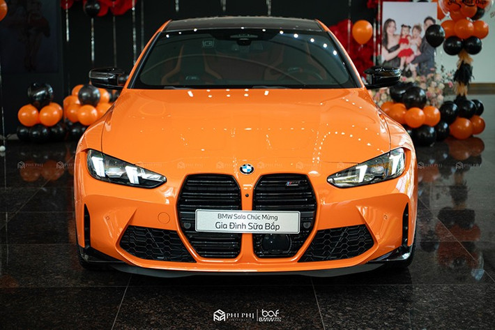 Dòng xe hiệu năng cao BMW M luôn được các Bimmer đặt biệt quan tâm, và khi có thông tin đại lý chính hãng do mở cọc 2 chiếc M3 và M4 bản nâng cấp mới nhất, đã có vài vị khách chốt đơn, ngoài chiếc xe M3 của 1 tay chơi xe Đà Nẵng, còn có xe M4 của 1 tay chơi ở TP.HCM.