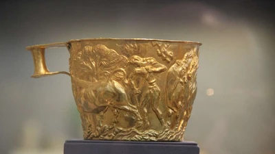 Cặp cốc Vapheio: bí ẩn nghệ thuật Hy Lạp cổ đại hơn 3.400 năm