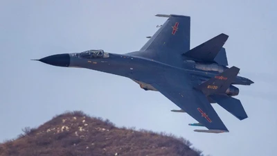 Tại sao không quân Trung Quốc loại biên tiêm kích J-11A có nguồn gốc Nga?