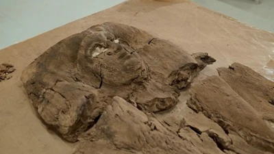 Kim tự tháp cổ và hài cốt công chúa Ai Cập 4.000 năm tuổi được phát hiện