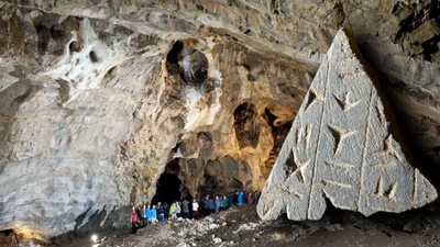 Khám phá hang động Moravia: chứng cứ về cư trú tiền sử và nghệ thuật cổ đại